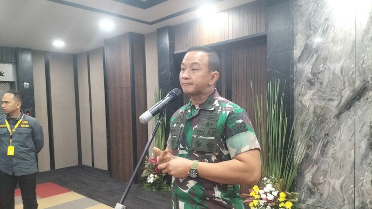 TNI Angkatan Darat meningkatkan kemampuan personel dalam mengoperasikan drone, termasuk pengembangan drone heli AI untuk mendukung operasi militer modern.