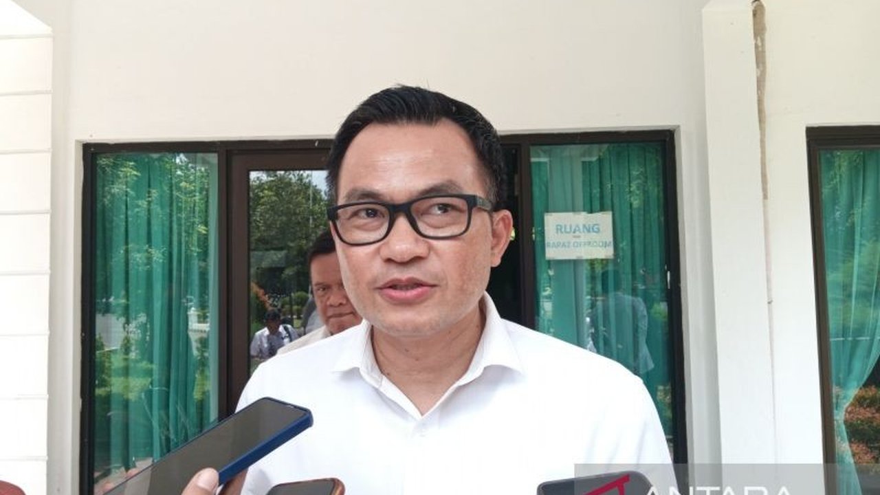 Pemkab Cirebon memastikan kerja sama penanganan bencana dengan Kuningan tetap berlanjut, fokus pada pengurangan sedimen, pengelolaan sampah, dan pengendalian air untuk mitigasi banjir.