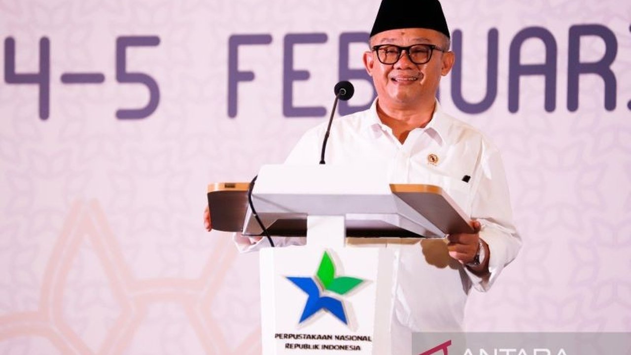 Menteri Pendidikan Dasar dan Menengah (Mendikdasmen) Abdul Mu'ti menekankan pentingnya membangun budaya baca untuk meningkatkan literasi dan membangun peradaban bangsa, hal ini disampaikan dalam Rapat Koordinasi Nasional (Rakornas) di Perpustakaan Nasiona