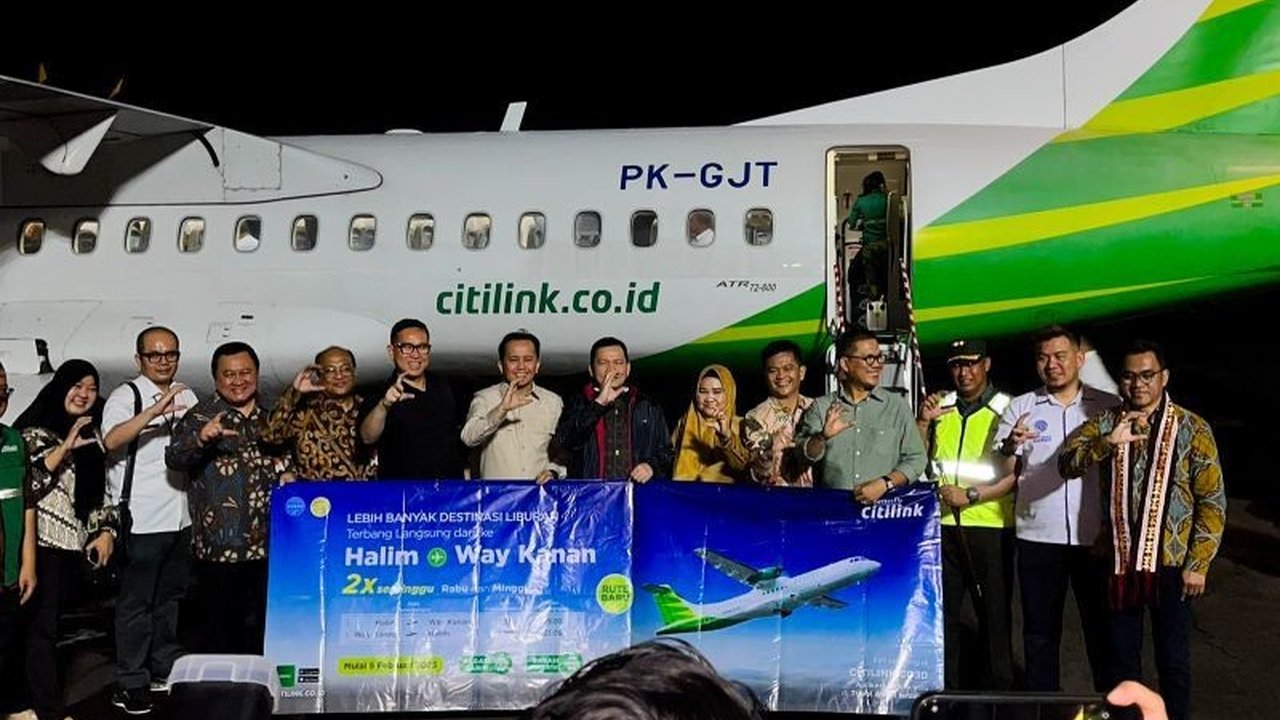 Kemenhub mendukung Citilink dalam membuka rute penerbangan baru Jakarta-Way Kanan, Lampung, guna meningkatkan konektivitas dan pertumbuhan ekonomi di wilayah tersebut.