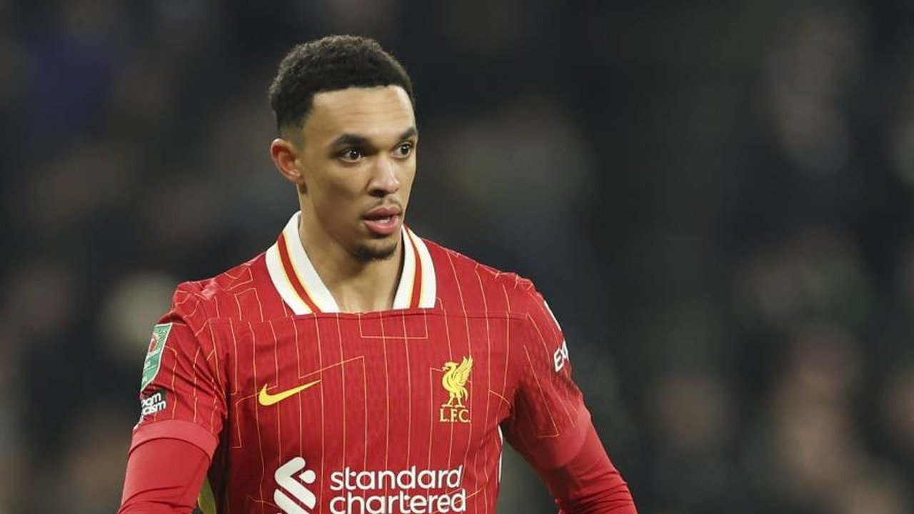 Alamak! Cedera, Trent Alexander-Arnold Dipastikan Absen di Laga Liverpool vs Tottenham