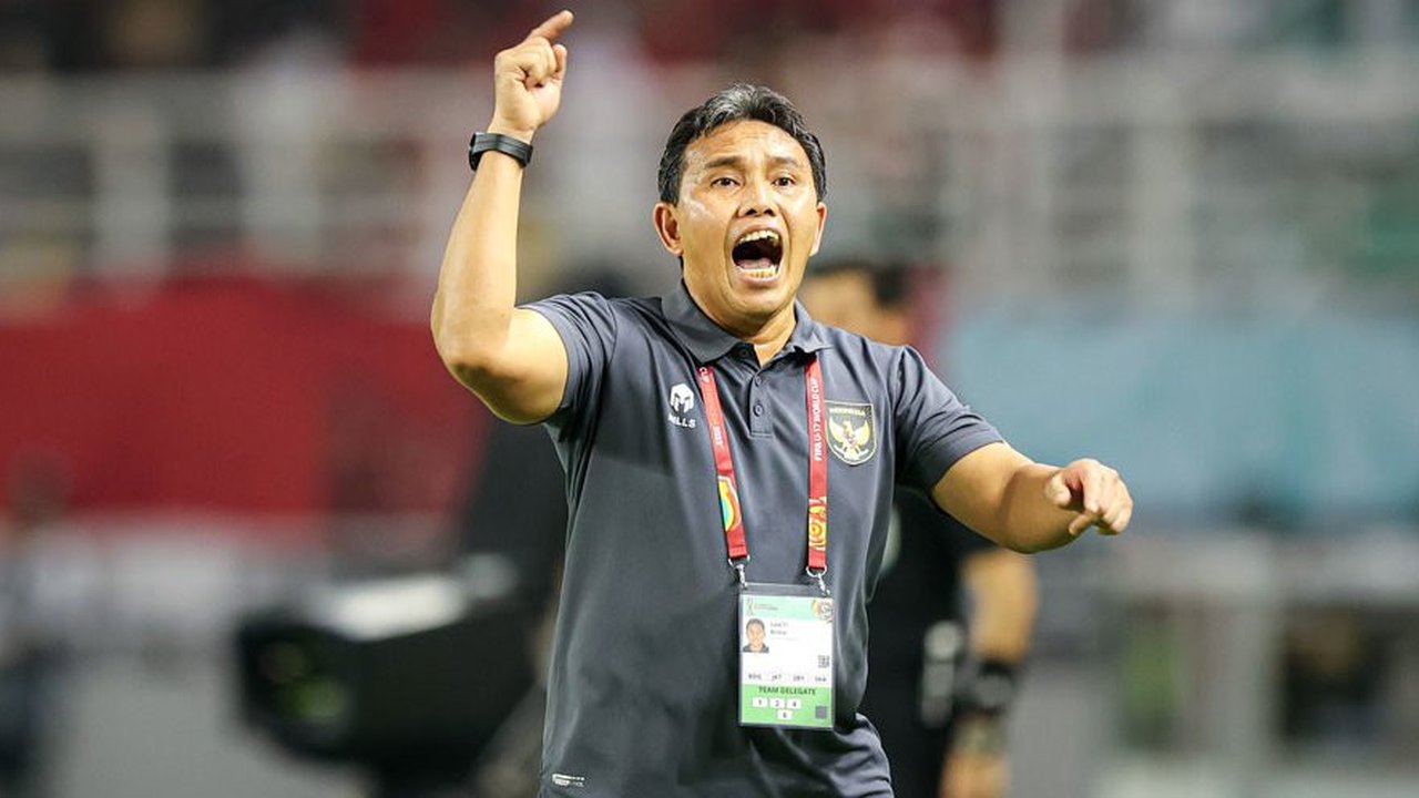 Selain Kurniawan Dwi Yulianto dan Zulkifli Syukur, Bima Sakti dan Eko Purdjianto juga Diseleksi Patrick Kluivert di Timnas Indonesia