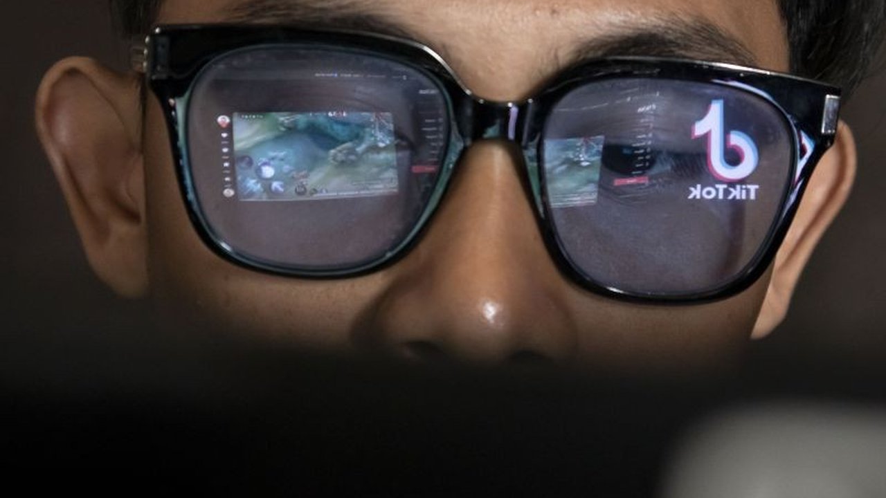 Indonesia Prioritizes Child Online Safety: New Regulations in the Works