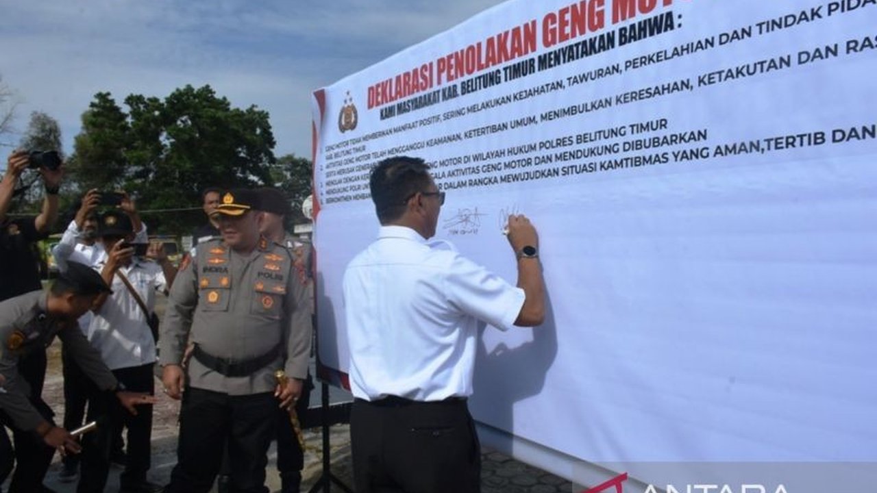 Kepolisian Resor Belitung Timur, bersama elemen masyarakat, mendeklarasikan penolakan terhadap aktivitas geng motor dan balap liar yang meresahkan warga setempat.