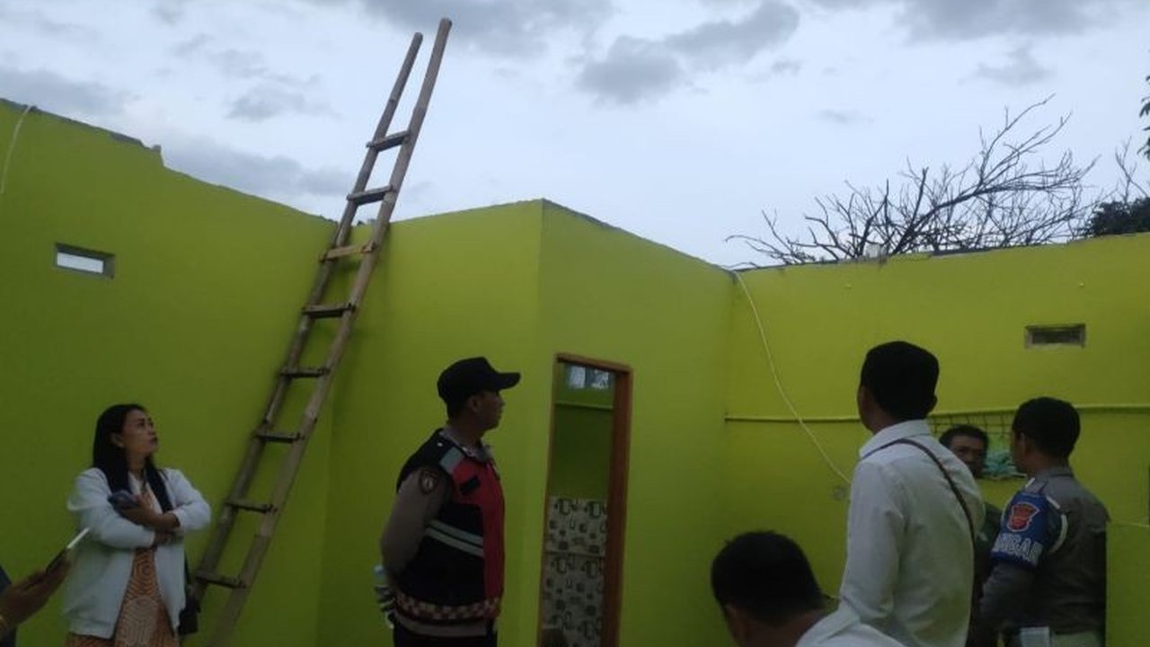 Waspada Angin Kencang! Garut Siaga Bencana Pohon Tumbang