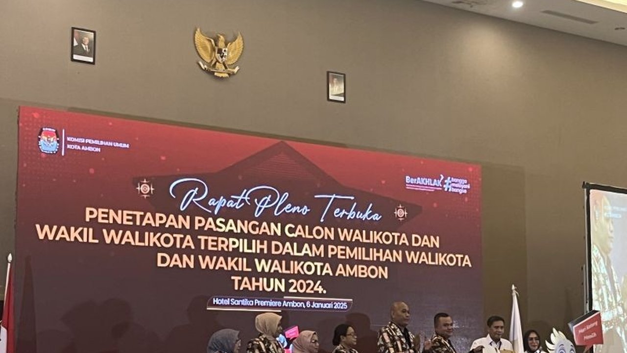 KPU Kota Ambon menetapkan Bodewin Wattimena dan Ely Toisuta sebagai Wali Kota dan Wakil Wali Kota terpilih periode 2025-2030 setelah melalui proses Pilkada 2024 dan putusan Mahkamah Konstitusi.