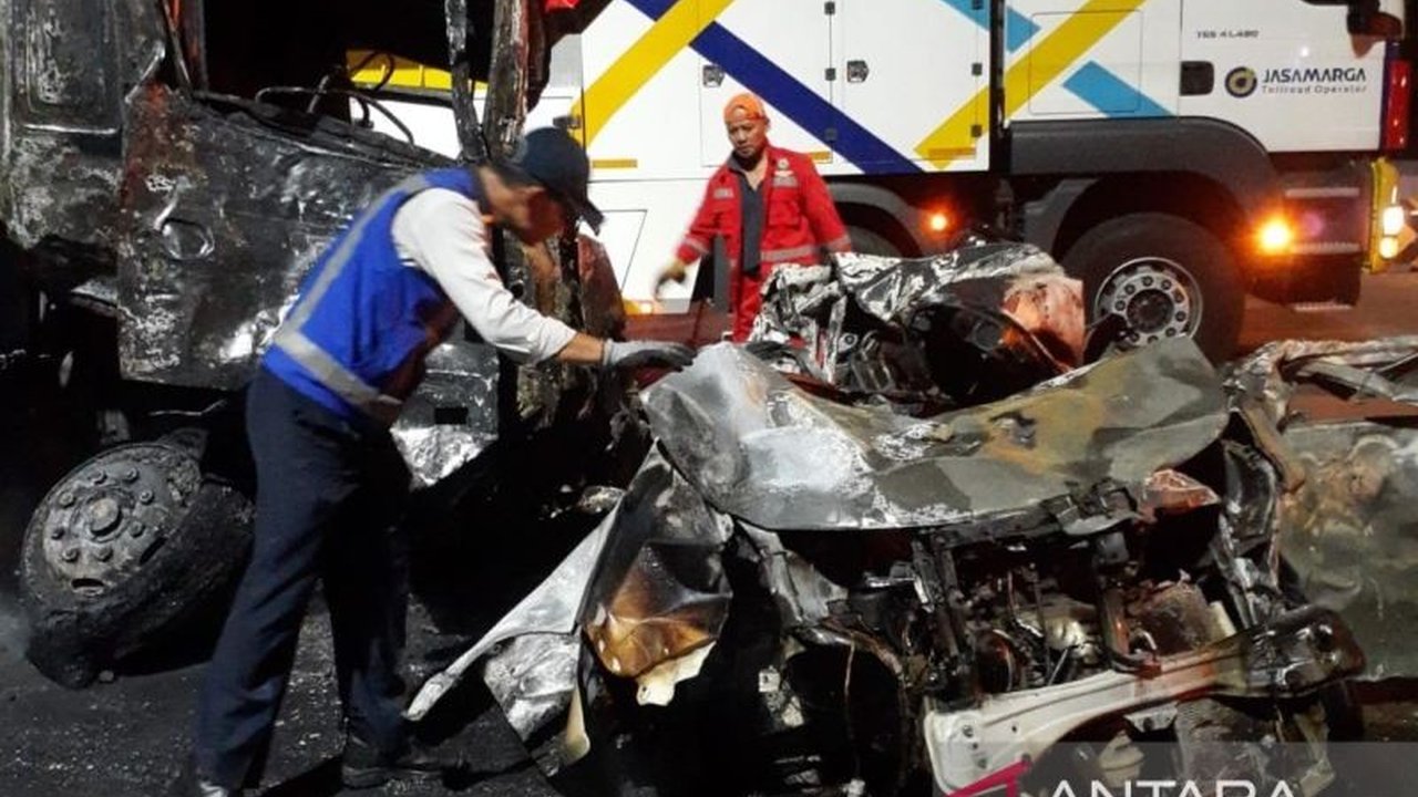 Truk Pengangkut Galon Kelebihan Muatan: KPBB Soroti Praktik ODOL & Minta Penegakan Hukum Tegas