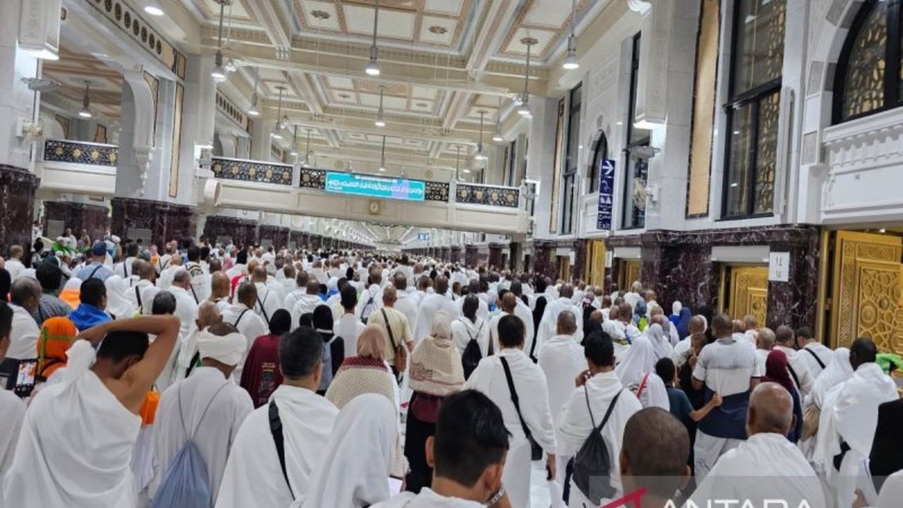 Lebih dari 10.000 kuota haji khusus telah terisi hingga 6 Februari 2025, melampaui 63 persen dari total kuota 17.680 jamaah, menjelang penutupan pelunasan Bipih pada 7 Februari 2025.