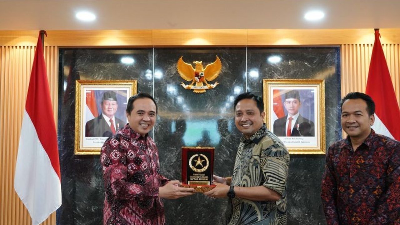 Pemerintah Kabupaten Badung melakukan kunjungan kerja ke Kementerian Sekretariat Negara untuk mempelajari strategi komunikasi publik guna meningkatkan penyampaian informasi kepada masyarakat.