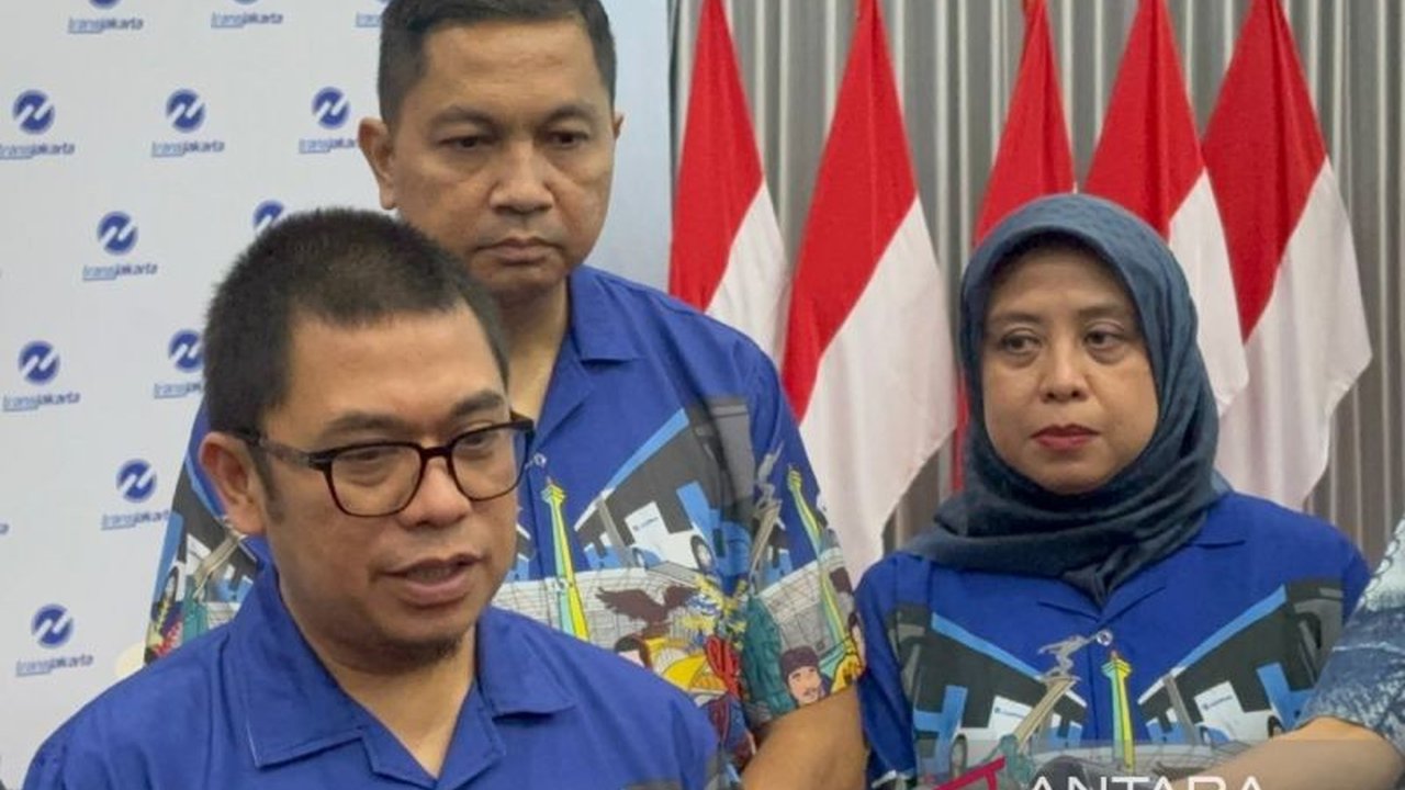 Direktur Utama Transjakarta menyambut baik usulan agar pejabat menggunakan transportasi umum, berharap hal ini dapat meningkatkan penggunaan transportasi publik dan memperbaiki layanan.