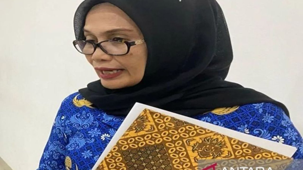 Pemerintah Kota Kendari mengalokasikan Rp1 miliar untuk normalisasi drainase di kawasan pedestrian Eks MTQ guna mengatasi masalah banjir yang sering terjadi, dengan fokus pada pengerukan sedimen dan perbaikan saluran air secara bertahap.