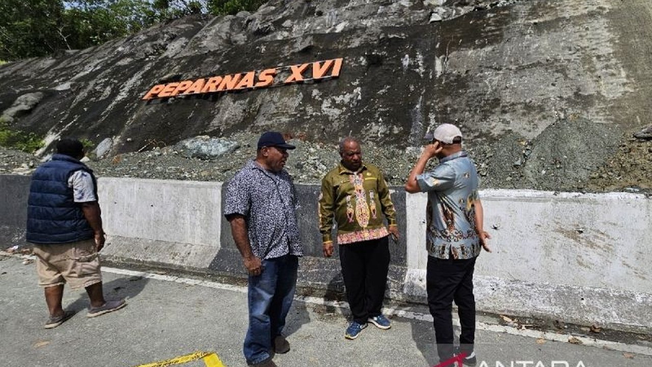 Longsor di jalan ring road Papua membutuhkan dana perbaikan Rp5 miliar, Pemprov Papua akan berkolaborasi dengan instansi terkait untuk mencari solusi penanganan.