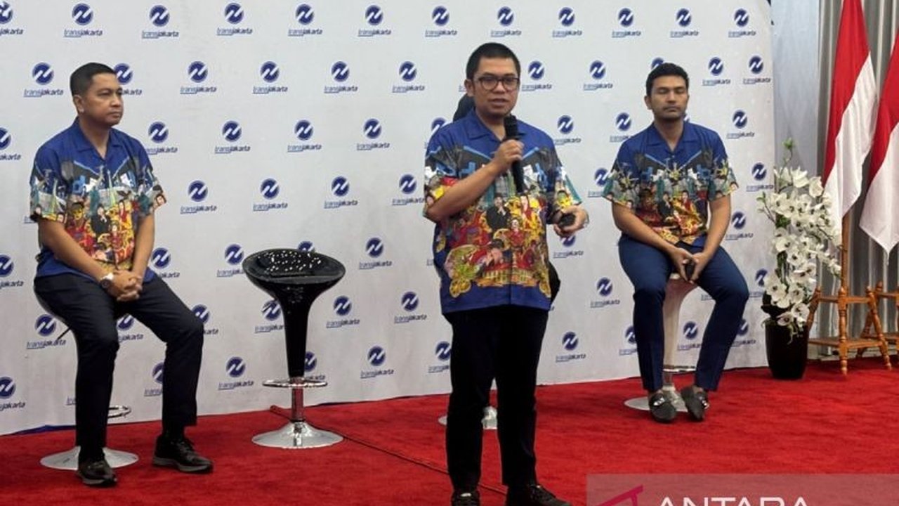 Transjakarta Raih Rekor: 371 Juta Penumpang di 2024!