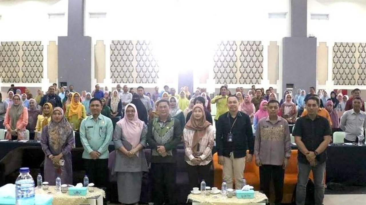 Pj. Sekda Bone Bolango, Amir Hamzah Hadju, menekankan pentingnya manajemen risiko dalam tata kelola pemerintahan daerah untuk menghadapi tantangan globalisasi dan teknologi, serta memastikan pelayanan publik yang optimal dan pengelolaan sumber daya yang e