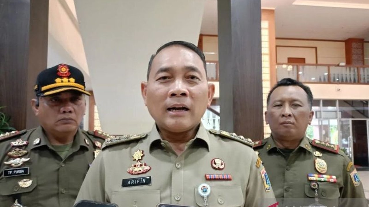 Kejati DKI Jakarta memeriksa Wali Kota Jakarta Pusat, Arifin, sebagai saksi terkait dugaan korupsi di Dinas Kebudayaan DKI Jakarta senilai Rp150 miliar yang telah menetapkan tiga tersangka.