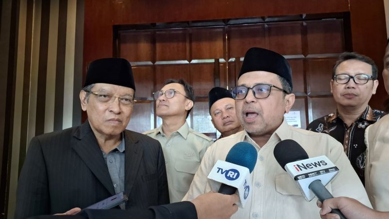 Badan Penyelenggara Jaminan Produk Halal (BPJPH) memasang target ambisius: mensertifikasi 14 juta pelaku usaha di Indonesia hingga 2029, dengan upaya percepatan melalui regulasi, kolaborasi, sosialisasi, dan digitalisasi.