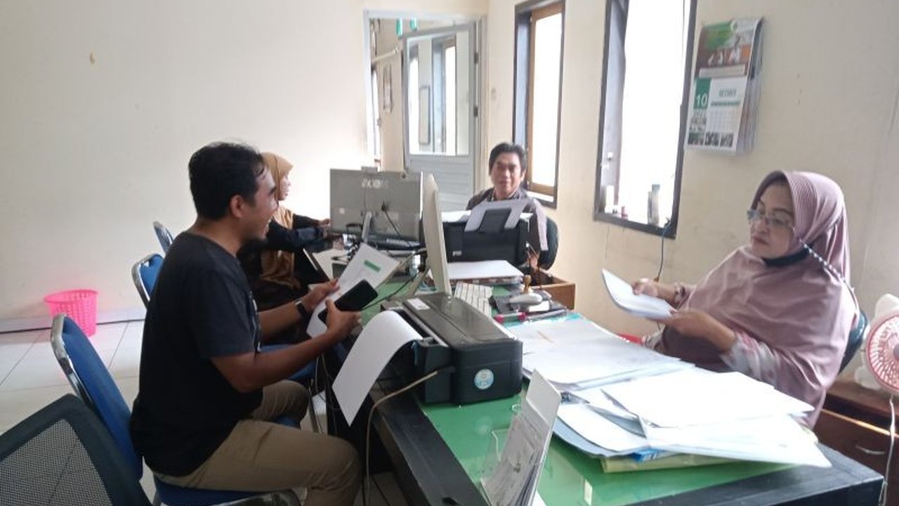 Kemenag Kota Mataram melaporkan masih adanya penarikan setoran porsi haji, meskipun jumlahnya lebih sedikit dibandingkan masa pandemi, dengan berbagai alasan ekonomi dan waktu tunggu yang lama.