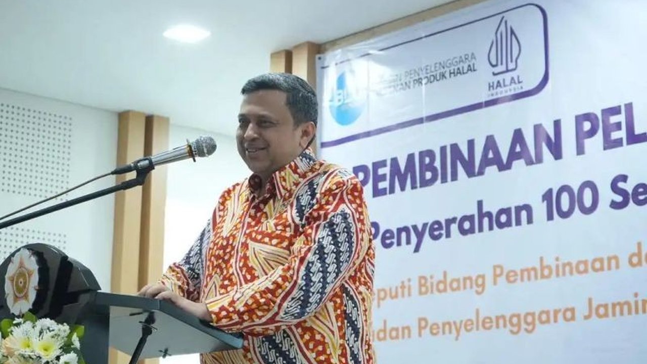 Dalam 100 hari, Badan Penyelenggara Jaminan Produk Halal (BPJPH) berhasil menciptakan 12.321 lapangan kerja baru melalui program rekrutmen SDM di bidang Jaminan Produk Halal (JPH), meliputi pendamping P3H, auditor halal, dan lainnya, serta menerbitkan leb