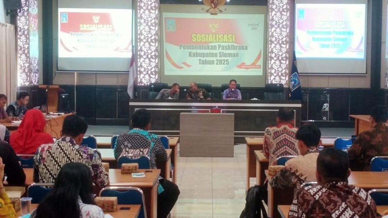 Badan Kesbangpol Sleman sosialisasikan pendaftaran Paskibraka 2025 dengan rekrutmen ketat dan transparan, mencari calon pemimpin bangsa berkarakter Pancasila, pendaftaran dibuka 7-16 Februari.
