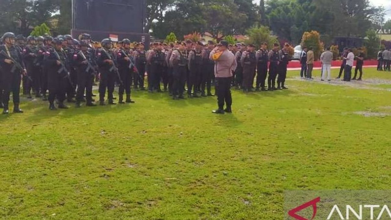 Polda Papua menambah 62 personel Brimob di Wamena untuk mengantisipasi potensi kericuhan pasca-putusan sengketa di Mahkamah Konstitusi (MK), demi menjaga keamanan dan ketertiban masyarakat.