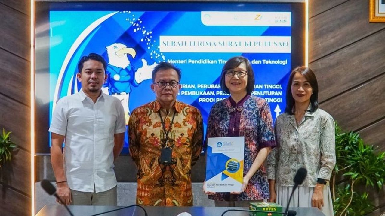 Universitas Pelita Harapan (UPH) meluncurkan Program Studi Biologi untuk memenuhi kebutuhan guru biologi profesional dan mengatasi kekurangan guru di Indonesia, dengan target penerimaan mahasiswa mencapai 370 pada tahun ajaran 2025-2026.