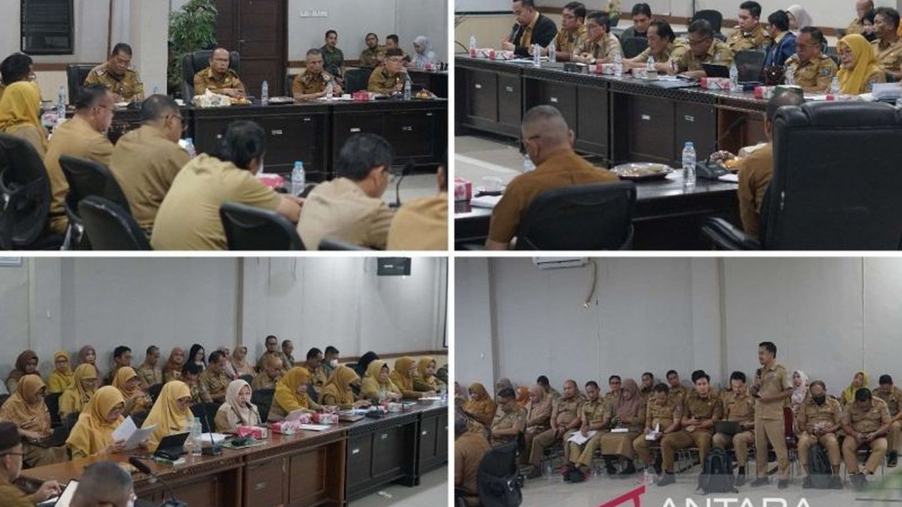 Bupati Bangka Tengah, Algafry Rahman, melarang ASN melakukan dinas luar untuk efisiensi anggaran dan mendukung Instruksi Presiden Nomor 1 Tahun 2025 tentang efisiensi belanja nonprioritas, termasuk perjalanan dinas, serta menekankan pentingnya pengelolaan