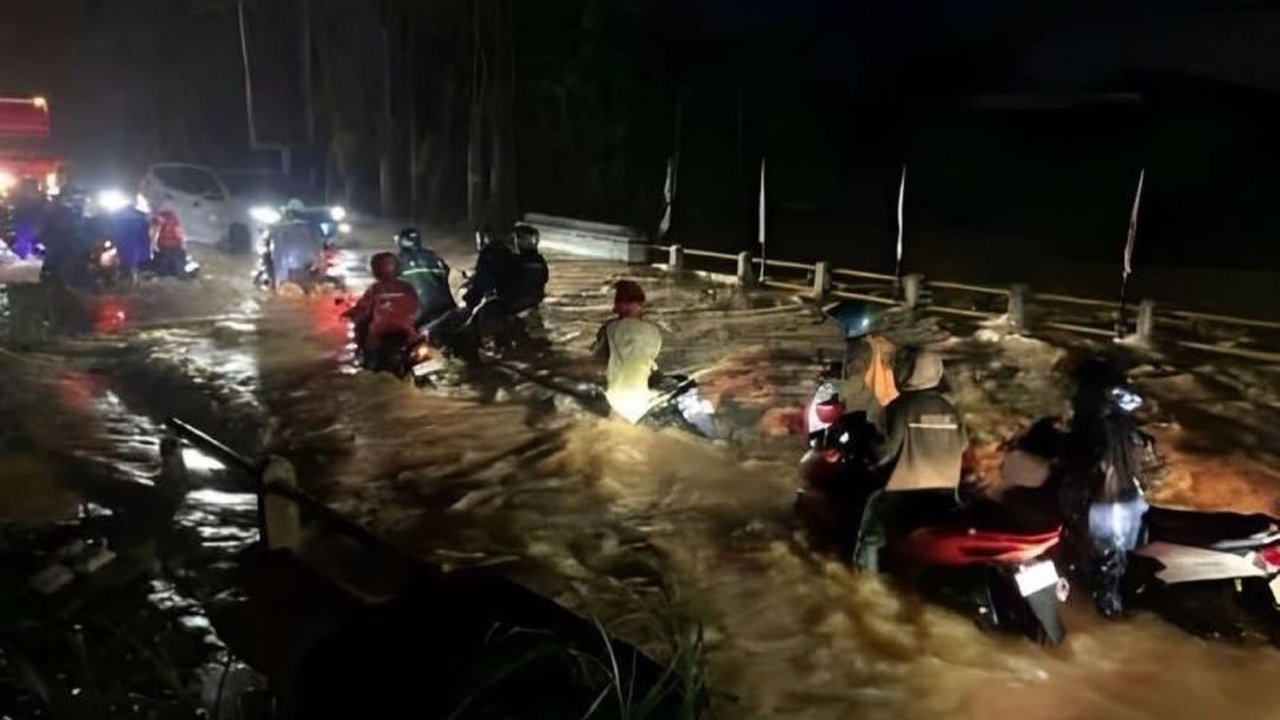 Banjir Kudus Akibat Cuaca Ekstrem: 40 Desa Terdampak, Ribuan Jiwa Terkena Dampak