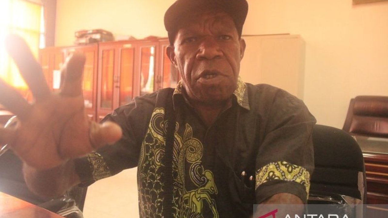 BPBD Jayawijaya mengimbau warga di 21 distrik yang berada di bantaran Sungai Baliem untuk waspada cuaca ekstrem yang menyebabkan naiknya permukaan sungai dan kerusakan lahan pertanian.