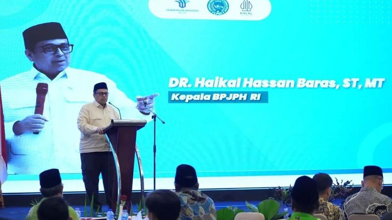 Kepala BPJPH, Ahmad Haikal Hasan, menekankan pentingnya kolaborasi seluruh pihak, termasuk MUI dan ormas Islam, untuk mencapai target 10.000 sertifikasi halal per hari, serta mempermudah proses sertifikasi bagi masyarakat dan pelaku usaha.