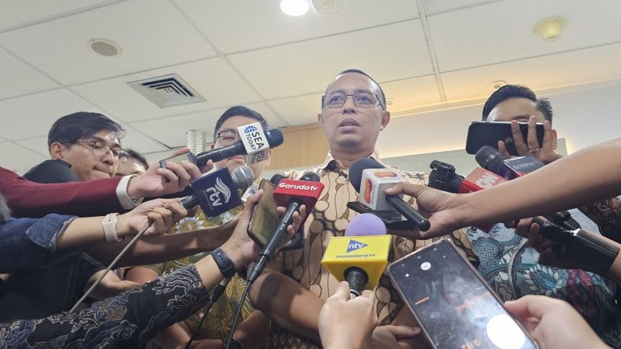 Kepala Kantor Komunikasi Kepresidenan (PCO) menegaskan bahwa keputusan reshuffle Kabinet Merah Putih sepenuhnya berada di tangan Presiden Prabowo Subianto, sebagai respons terhadap peringatan Presiden terkait kinerja menteri.