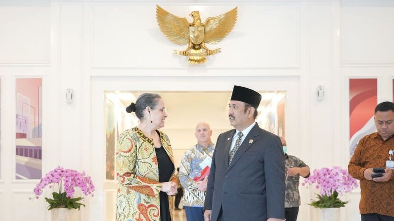 Menteri PPN/Bappenas bertemu Dubes AS untuk membahas penghentian sementara bantuan luar negeri Amerika Serikat dan dampaknya terhadap program pembangunan di Indonesia, terutama program kesehatan seperti HIV/AIDS dan TBC.