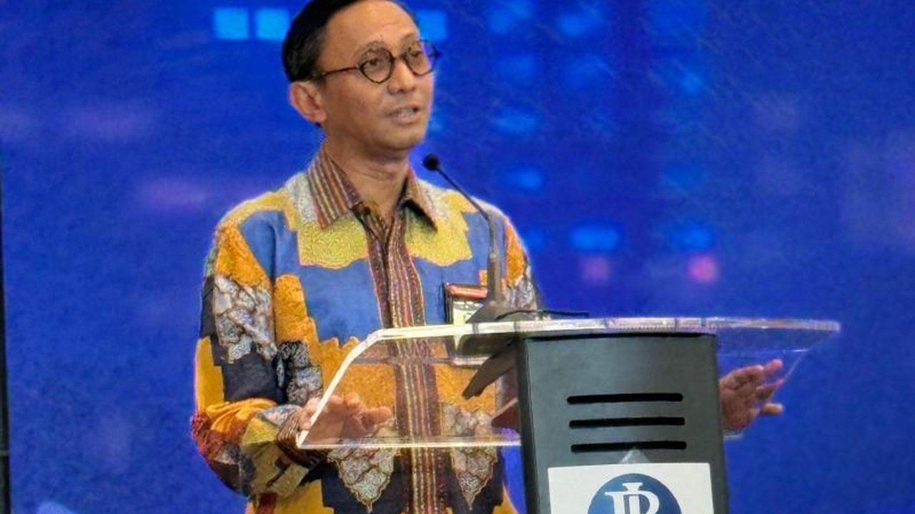 Bank Indonesia Provinsi Lampung menyalurkan bantuan berupa sembako, obat-obatan, peralatan sekolah, dan kompor kepada korban banjir di Bandarlampung dan Pesawaran, sebagai bentuk kepedulian sosial dan sinergi dengan pemerintah daerah.