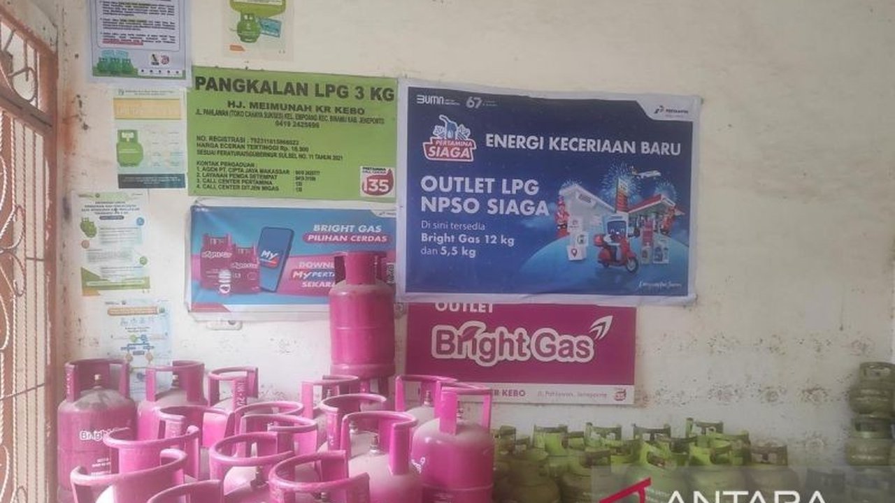 Pertamina Patra Niaga Regional Sulawesi memperkuat kerja sama dengan Pemda dan Hiswana Migas untuk memastikan penyaluran LPG 3 Kg di Sulawesi Utara berjalan lancar dan terkendali, serta mengimbau masyarakat membeli di pangkalan resmi.