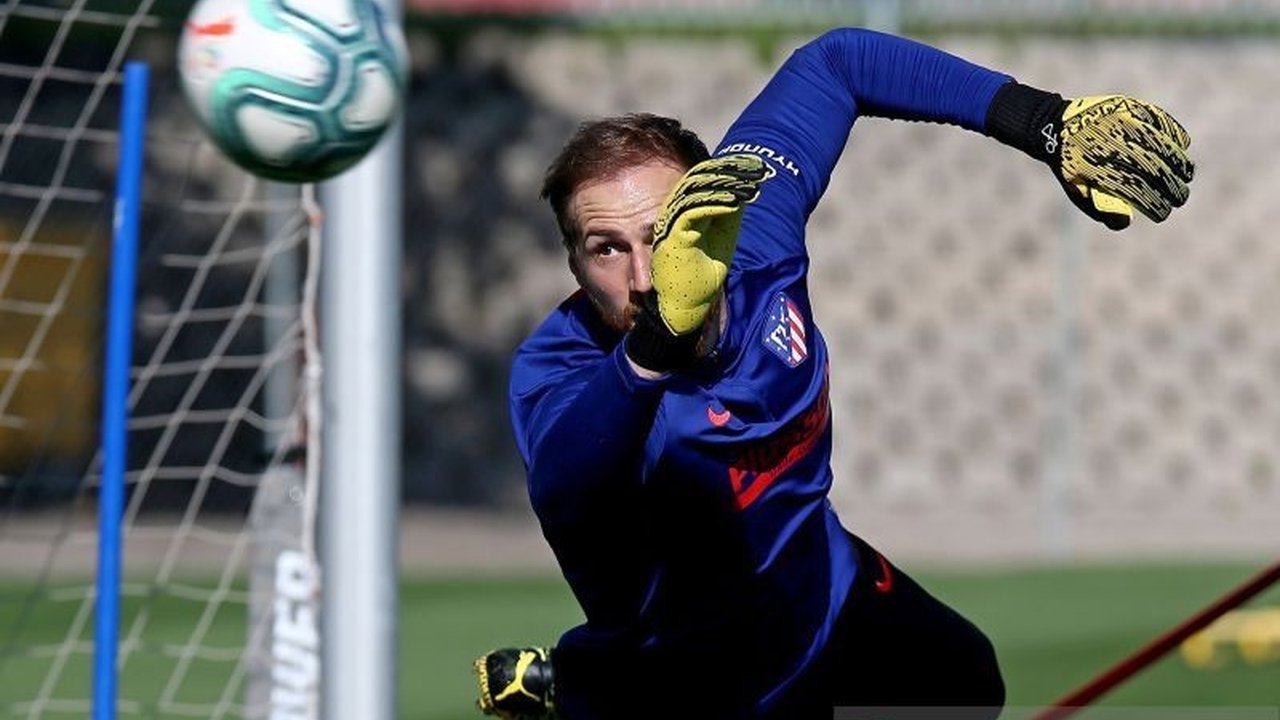 Kiper Atletico Madrid, Jan Oblak, menyatakan bahwa laga derby melawan Real Madrid bukan penentu juara Liga Spanyol musim ini, meskipun kedua tim hanya terpaut satu poin di klasemen.