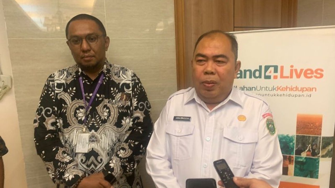 Dinas Pendidikan Sumatera Selatan (Disdik Sumsel) mendampingi 20 sekolah yang mengalami kendala input data Pangkalan Data Sekolah dan Siswa (PDSS) untuk Seleksi Nasional Berdasarkan Prestasi (SNBP),  saat ini tengah berupaya menyelesaikan masalah tersebut