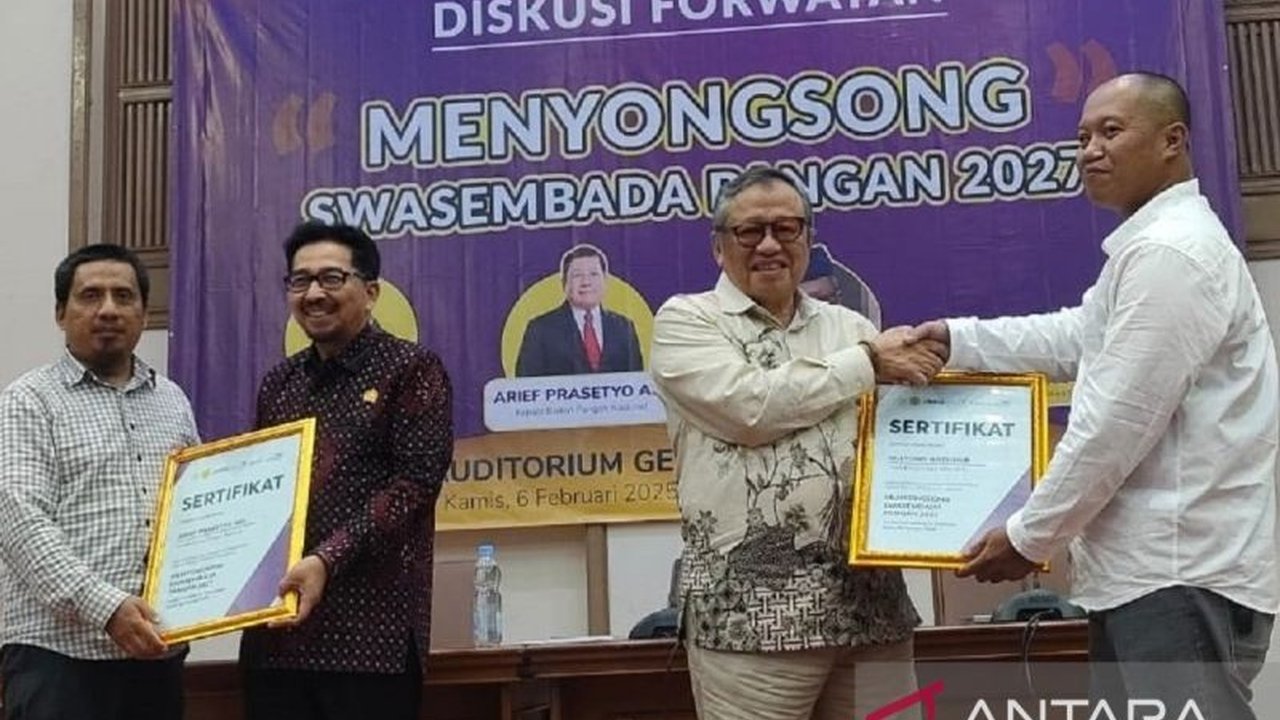 Badan Pangan Nasional (Bapanas) optimistis target swasembada pangan, khususnya beras, pada 2027 akan tercapai berkat optimalisasi lahan pertanian dan dukungan teknologi.