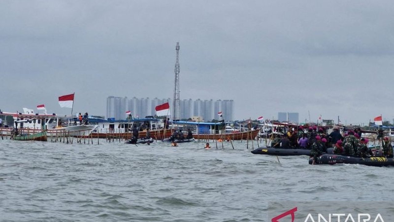 Bareskrim Polri telah memanggil pejabat Bappeda Kabupaten Tangerang untuk dimintai klarifikasi terkait kasus dugaan pemalsuan sertifikat HGB dan HM pagar laut, setelah kasus dinaikkan ke tahap penyidikan.