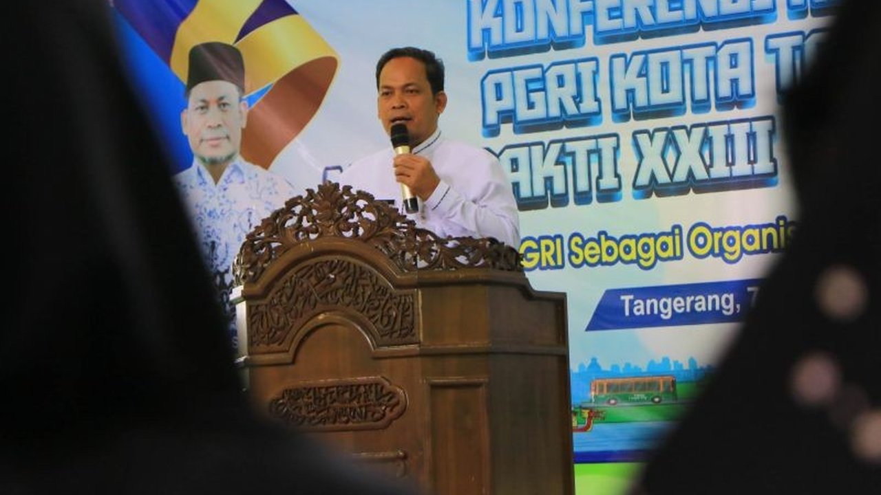 Penjabat Wali Kota Tangerang, Nurdin, mengajak para guru untuk meningkatkan kemampuan diri dalam menghadapi era digital dan menyesuaikan metode belajar agar daya saing siswa meningkat hingga level internasional, serta tetap menanamkan pendidikan karakter.