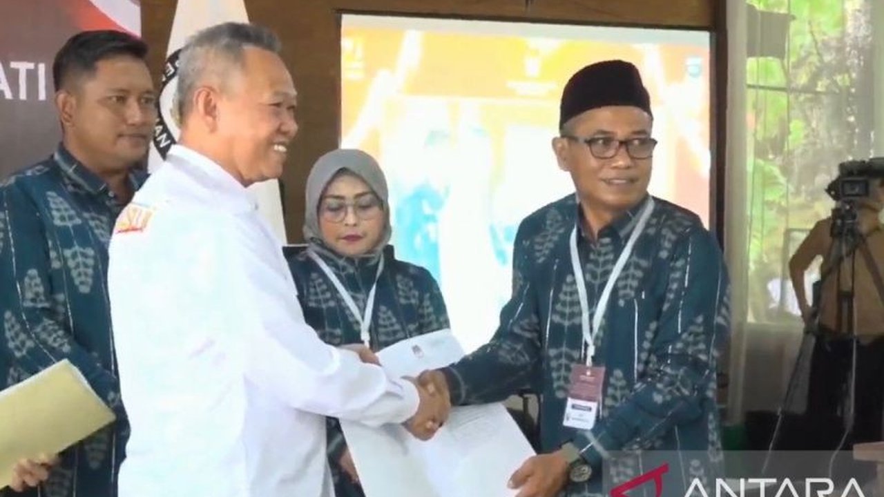 KPU Kabupaten Sigi resmi menetapkan pasangan Moh Rizal Intjenae dan Samuel Yansen Pongi sebagai Bupati dan Wakil Bupati terpilih periode 2025-2030 setelah melalui pleno dan putusan Mahkamah Konstitusi.