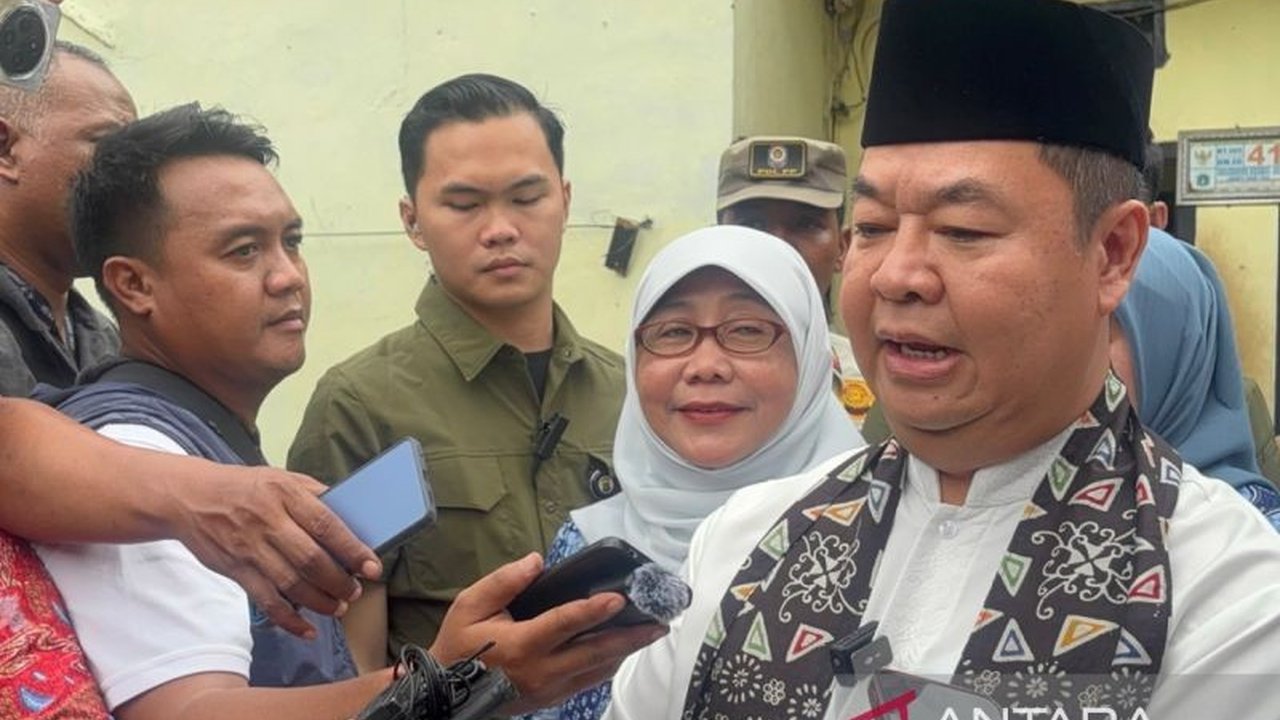 Penjabat Gubernur DKI Jakarta, Teguh Setyabudi, menyatakan dukungan penuh terhadap pemeriksaan Wali Kota Jakarta Pusat, Arifin, sebagai saksi dalam kasus dugaan korupsi di Dinas Kebudayaan DKI Jakarta senilai Rp150 miliar.