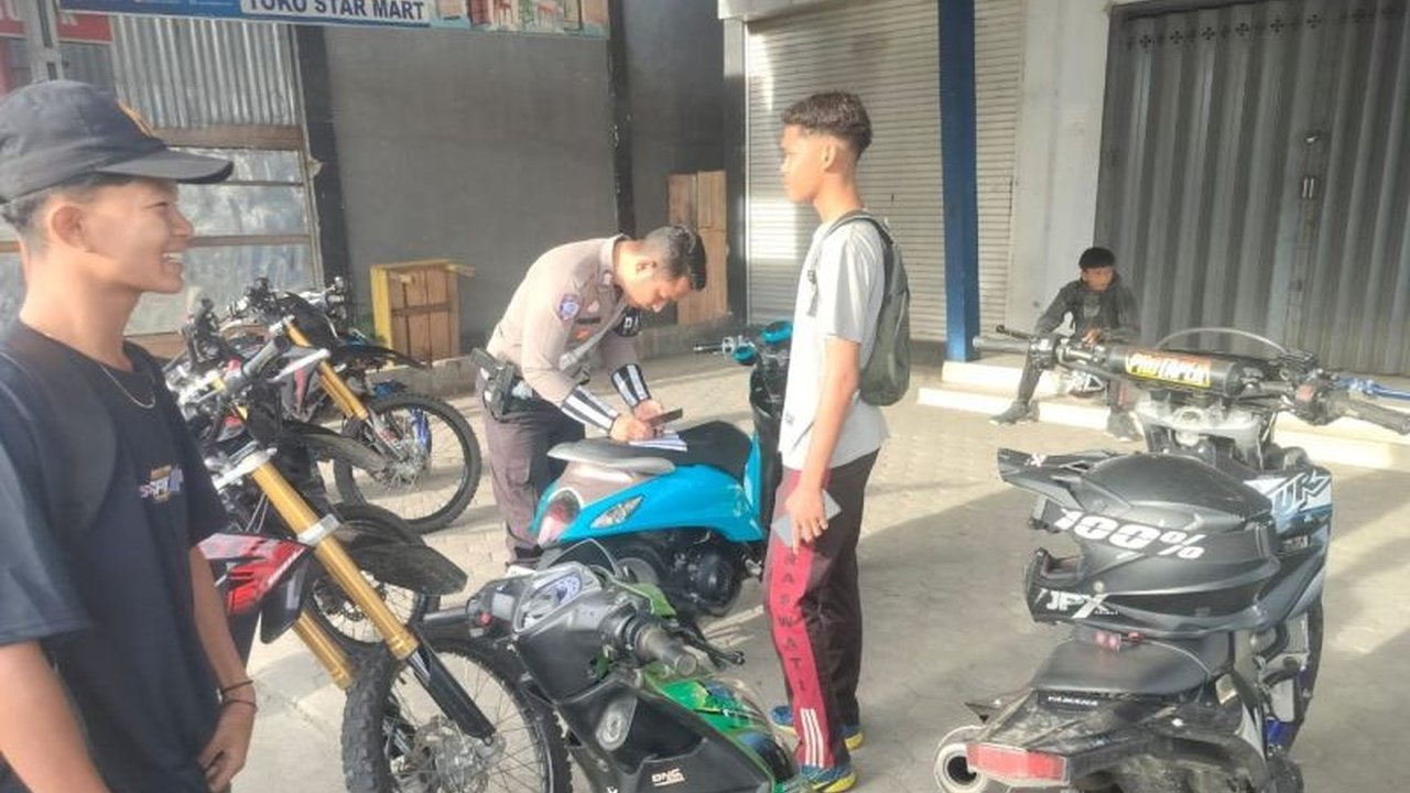 Polisi Parimo Sita Puluhan Kendaraan Ber-knalpot Brong
