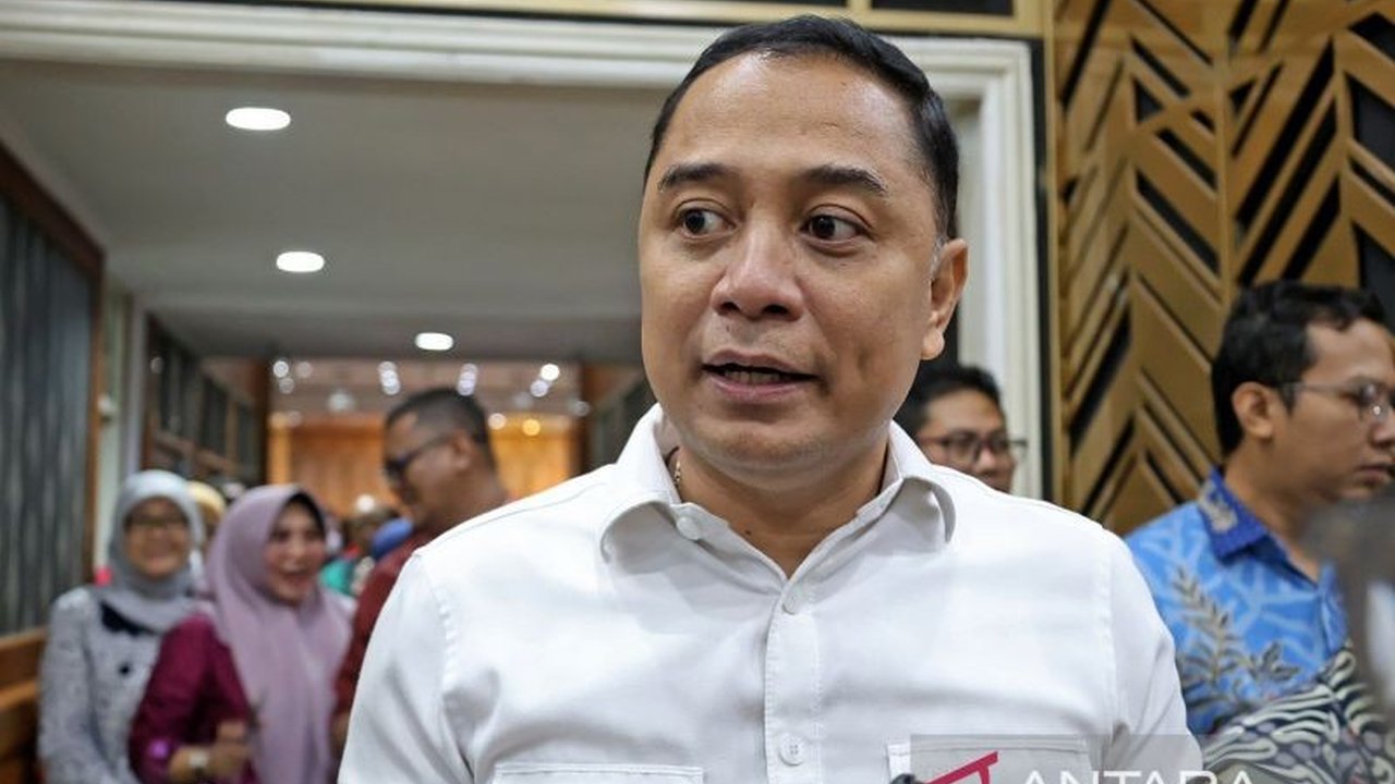 Pemkot Surabaya telah lebih dulu menerapkan efisiensi anggaran sejak 2024, bahkan sebelum instruksi Presiden, dengan memangkas ATK, menghapus kegiatan tidak esensial, dan mengoptimalkan teknologi digital, demi kepentingan rakyat.