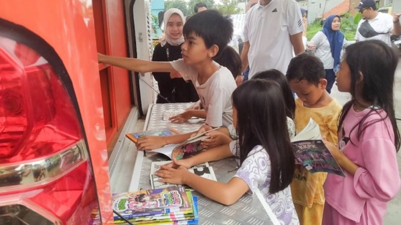 Dispusip DKI Jakarta Sukseskan Gerakan Literasi di Rusunawa Penggilingan