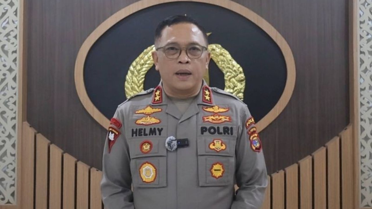 Kapolda Lampung, Irjen Pol Helmy Santika, mengajak insan pers untuk menjadi mitra strategis dalam menciptakan kondisi yang kondusif dan harmonis di tengah masyarakat Lampung, serta berperan penting dalam menjaga transparansi dan memberikan informasi akura