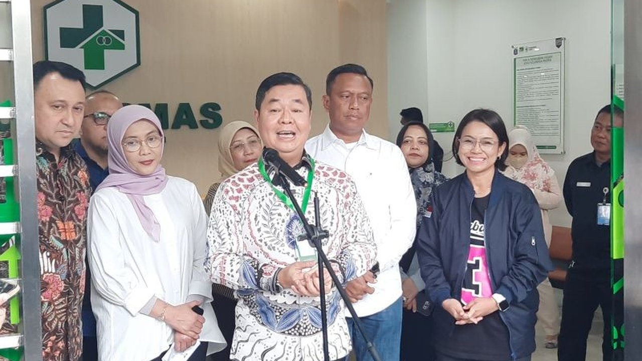 Pemprov DKI Jakarta umumkan layanan cek kesehatan gratis bagi seluruh warga Indonesia mulai 10 Februari 2025 melalui aplikasi Satu Sehat Mobile, dengan 44 Puskesmas Kecamatan siap melayani.