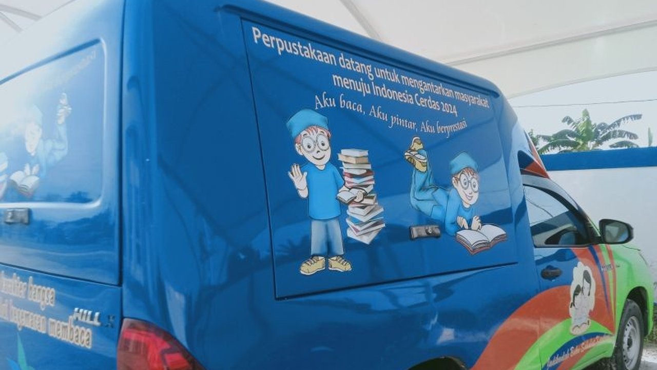 Program perpustakaan keliling di Kabupaten Penajam Paser Utara, Kalimantan Timur, sukses menjangkau 85 titik layanan setiap tahunnya, membawa manfaat membaca kepada warga di empat kecamatan.