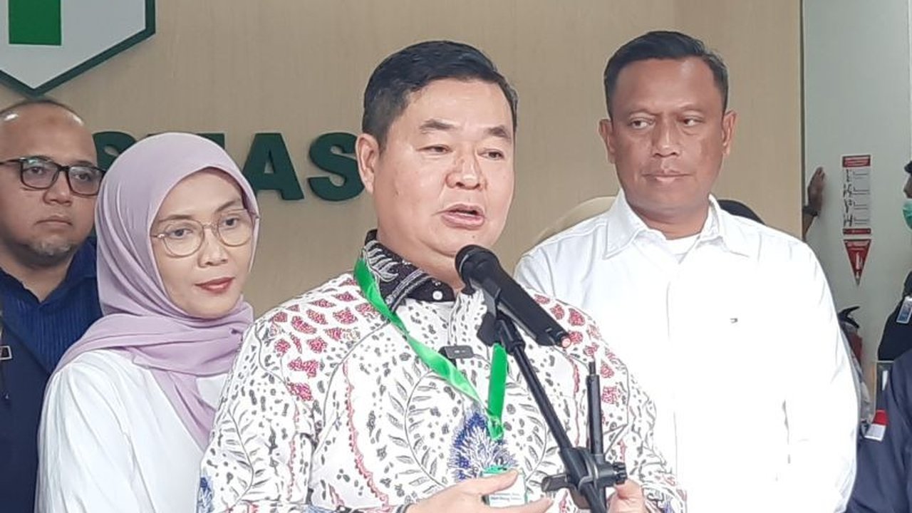 Pemerintah Provinsi DKI Jakarta masih mengkaji ulang rencana pembatasan masa hunian rusunawa, menimbang dampak sosial dan ekonomi bagi penghuninya, serta mencari solusi terbaik untuk meningkatkan akses hunian layak bagi warga Jakarta.