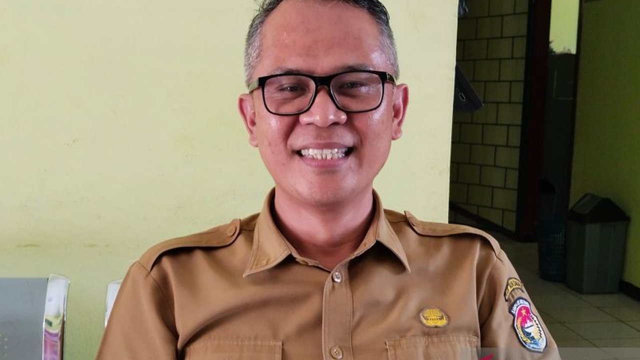 Dinas Kesehatan Mukomuko, Bengkulu, memastikan 17 puskesmas siap laksanakan skrining kesehatan gratis bagi warga yang berulang tahun mulai 10 Februari 2024, guna deteksi dini penyakit.