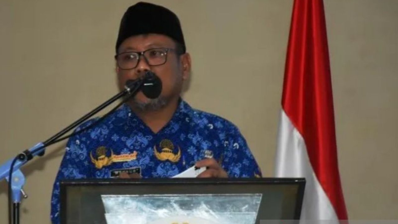Kemendikbudristek membangun SMA Unggul Garuda di Belitung Timur untuk pemerataan pendidikan berkualitas dan mencetak generasi muda unggul, kompetitif secara global, serta melanjutkan pendidikan ke perguruan tinggi terkemuka.
