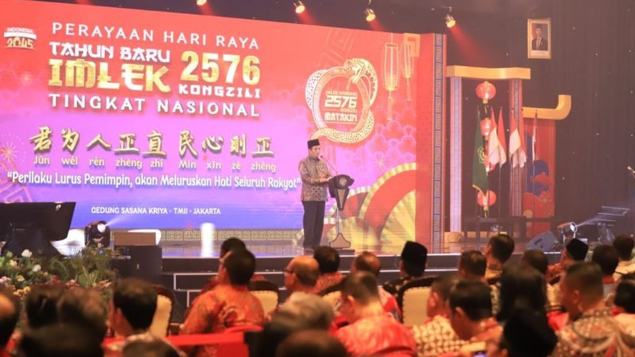 Menteri Agama Nasaruddin Umar menekankan pentingnya kepemimpinan yang lurus dan berintegritas sebagai inspirasi bagi rakyat dalam perayaan Imlek Nasional 2025 di Jakarta, yang mengambil tema 'Perilaku Lurus Pemimpin akan Meluruskan Hati Seluruh Rakyat'.
